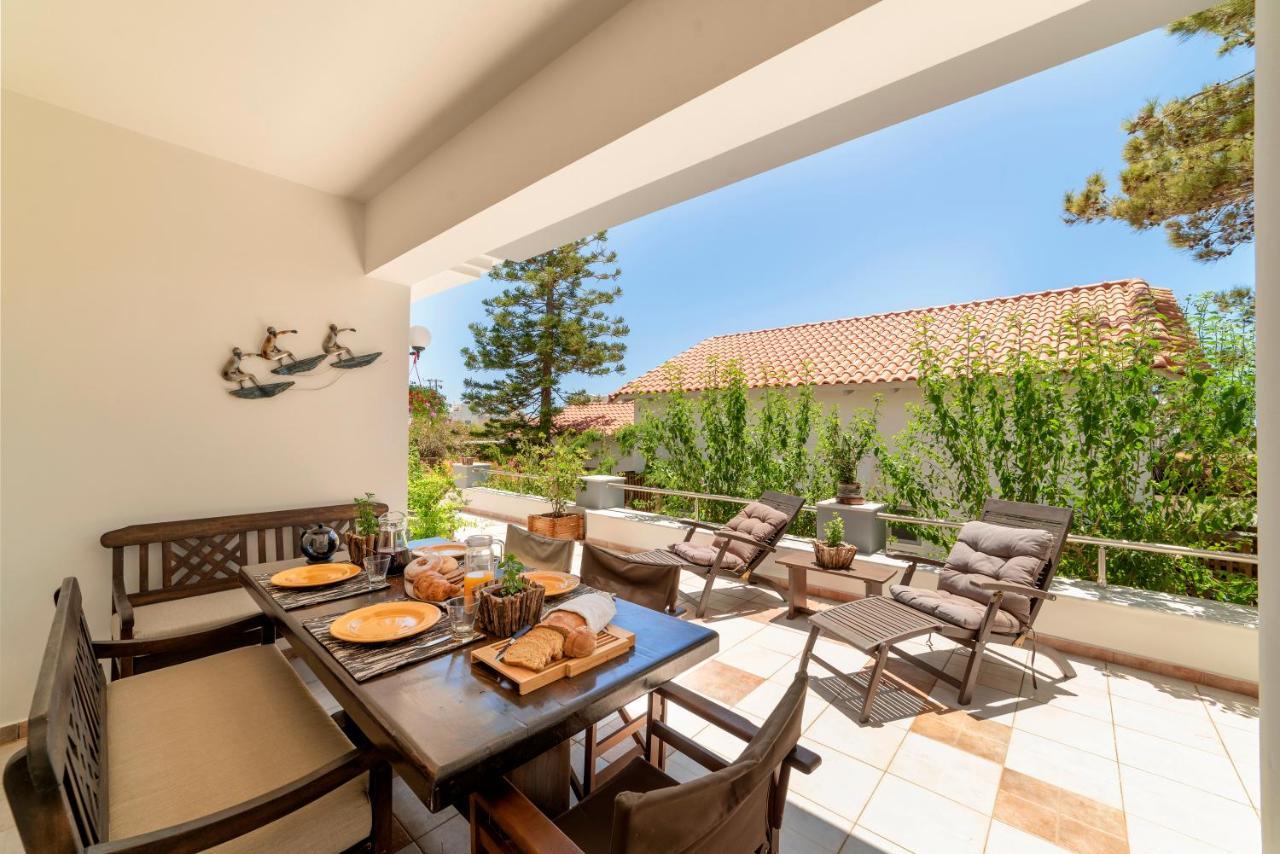 Paradisos Luxury Villas Next To Beach Koutsouras Exterior photo